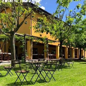  Farm stay Cascina Bosco Gerolo Italy